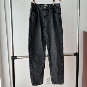 Princess Polly black jeans with rip on the back